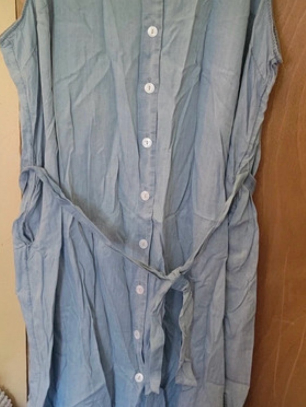 Sleeveless Button-Front Light Blue Dress with Waist Tie